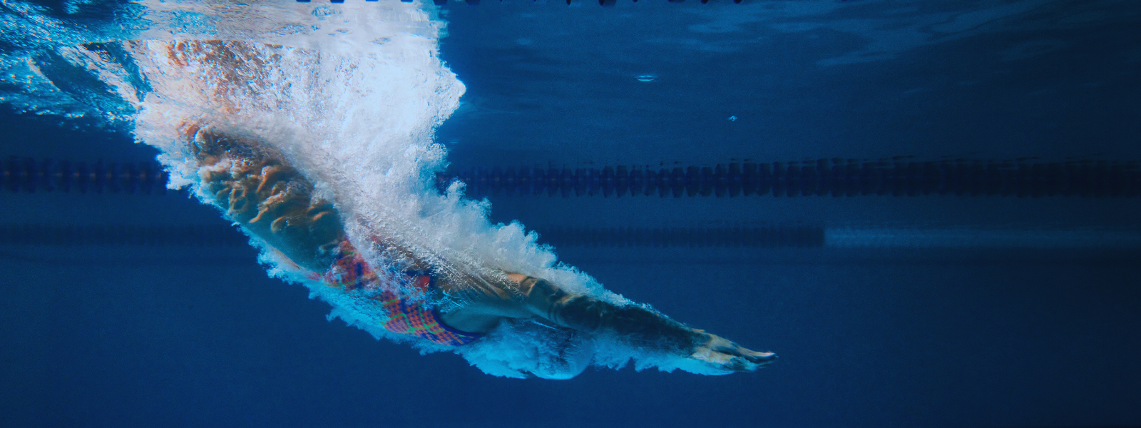 Swim start underwater image